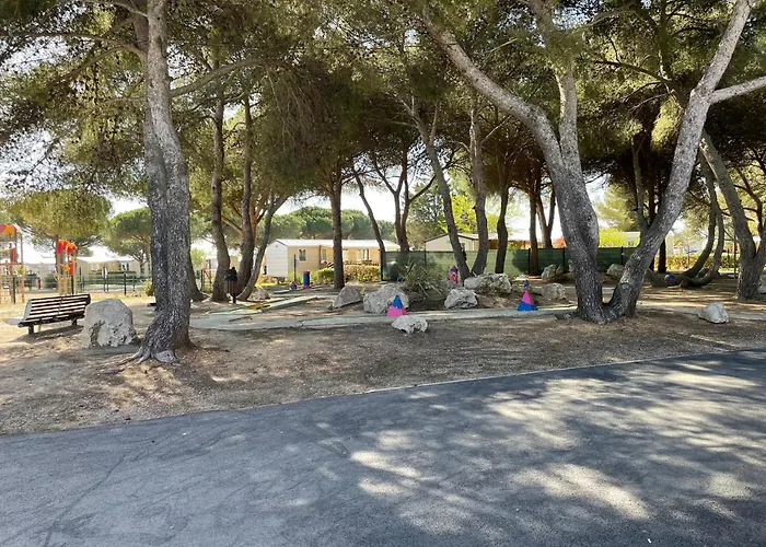 Parque de Campismo Mobil 55 -8 Personnes *